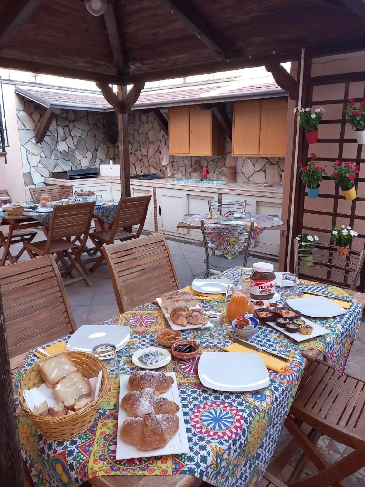B&B Villa Letizia Inn Castelbuono (Sicily) Exterior foto
