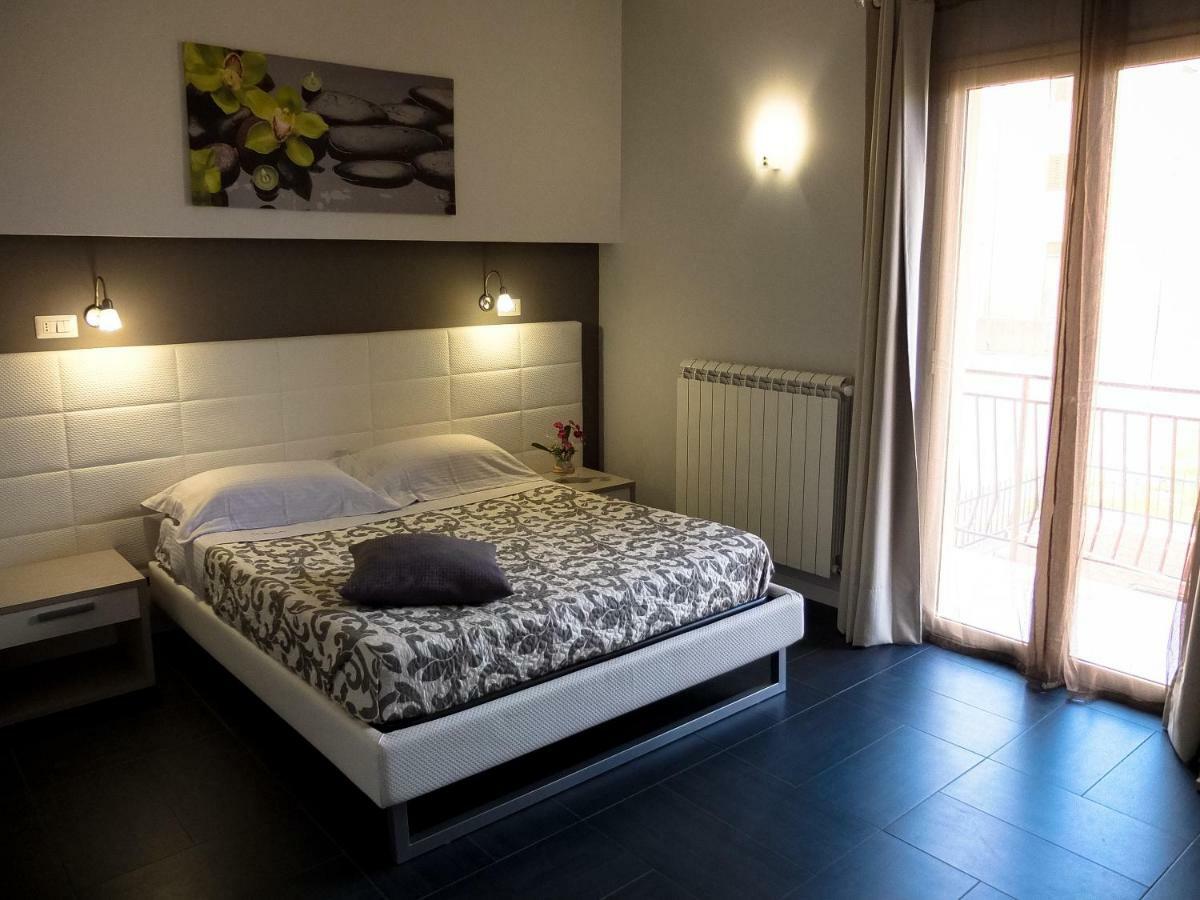 B&B Villa Letizia Inn Castelbuono (Sicily) Exterior foto